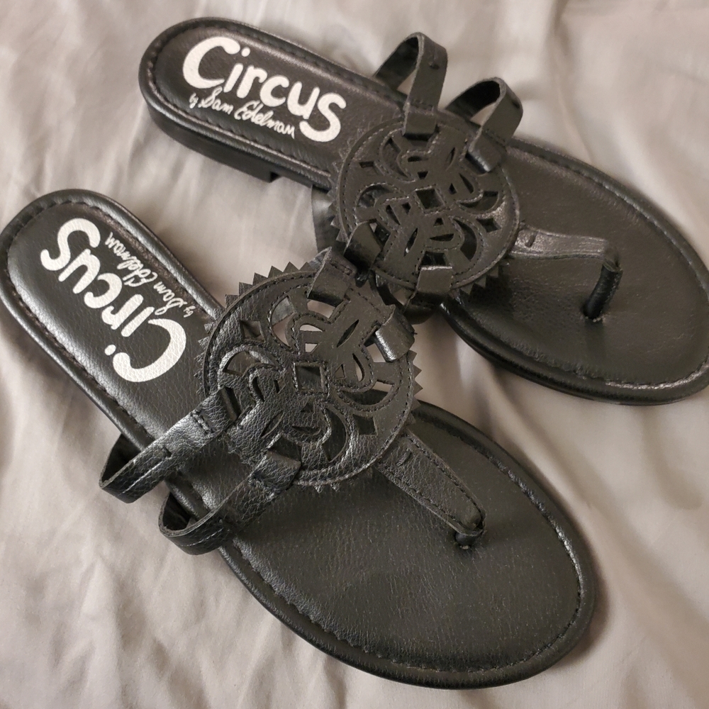 Circus by Sam Elelman 8.5 wide sandals